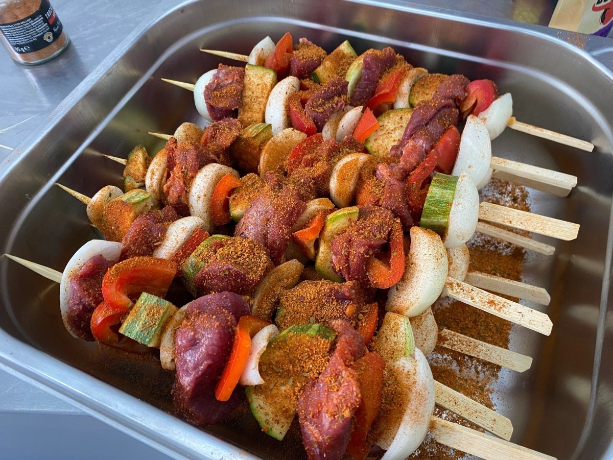 Rehwildsalami, Schaschlik Spieße und Wilde&nbsp;Grillwürste